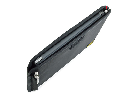 D946：iPad Pro 11インチ用 薄型キャリングケース (ペンホルダー付き