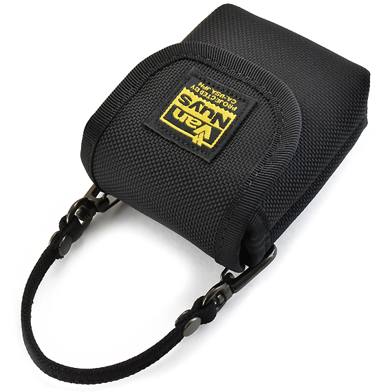 E446：ワイヤレスイヤフォン用キャリングケース | バンナイズ | 鞄は