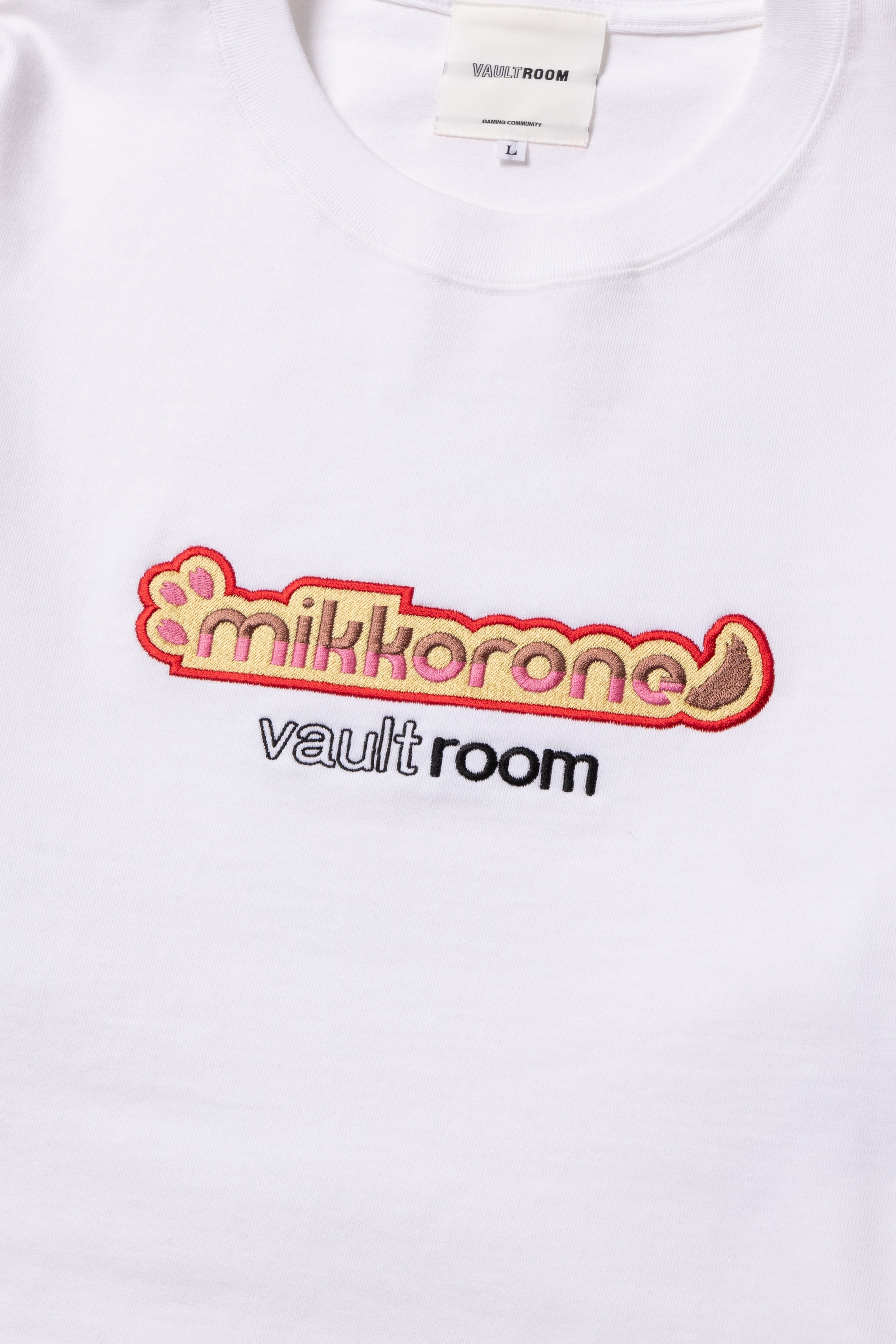 MIKKORONE L/S TEE / WHITE – VAULTROOM