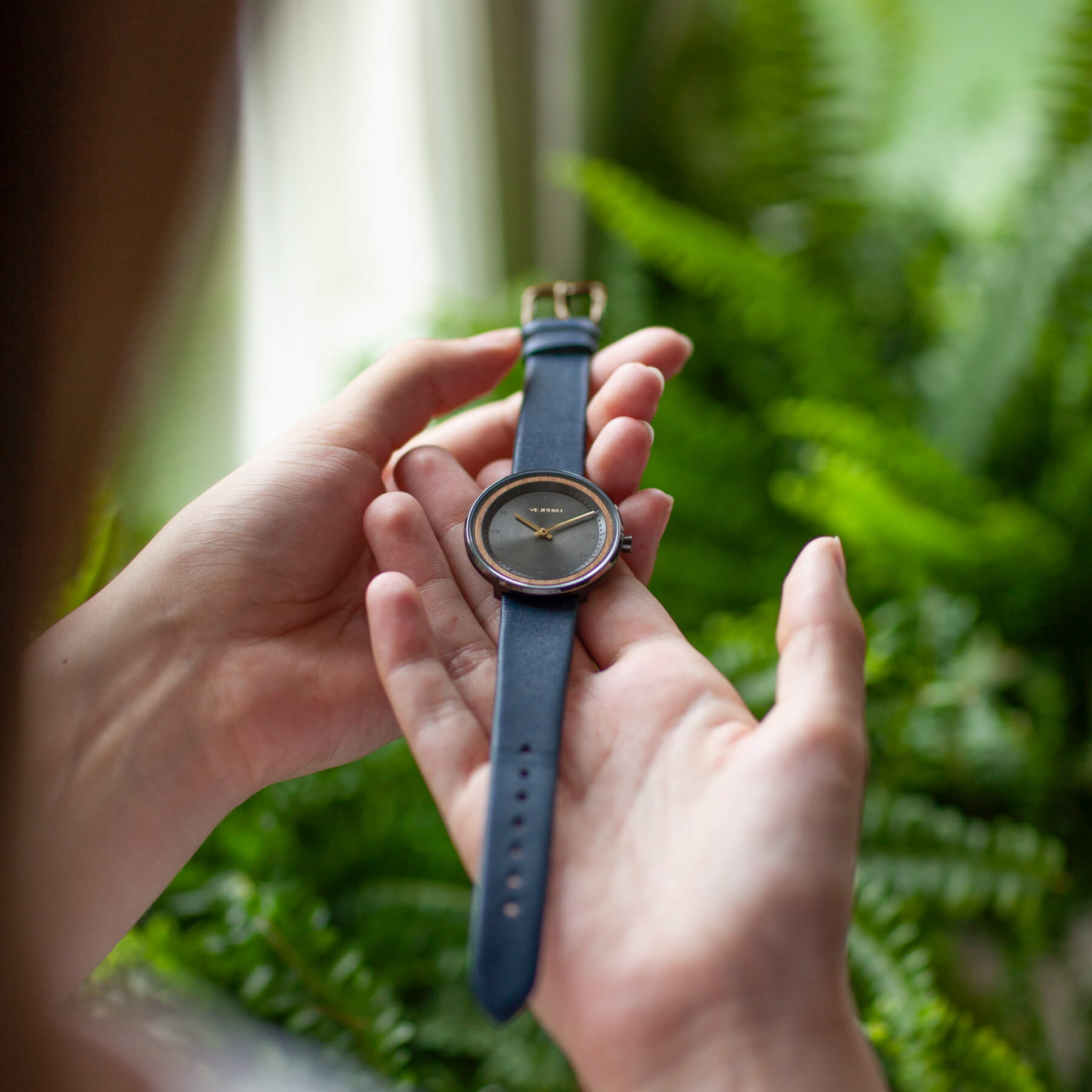 Petite | BLACK & GOLD | midnight blue – VEJRHØJ Japan