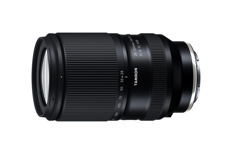 タムロン、ソニーE マウント用の高倍率ズームレンズ「25-200mm F/2.8