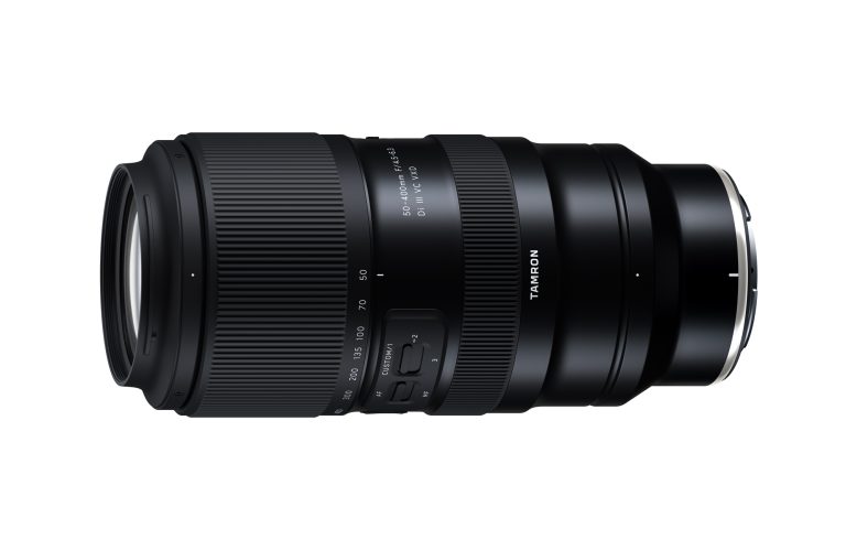 タムロン、 ソニーEマウント用10.7倍の高倍率ズームレンズ 「28-300mm