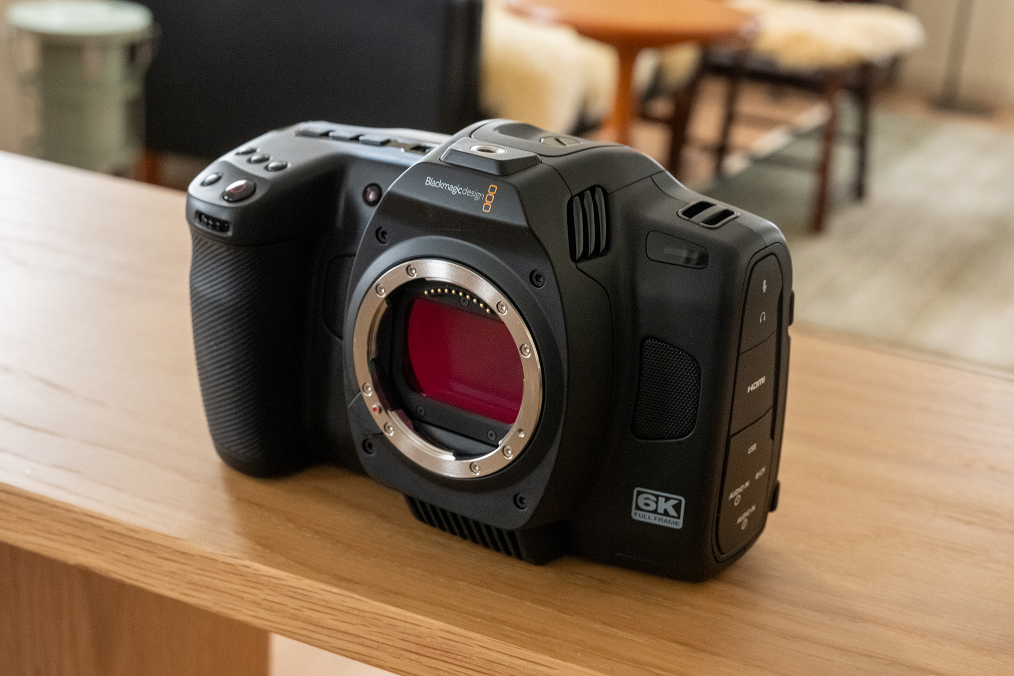 われらがブラックマジックのシネマカメラがフルフレームセンサーになっ