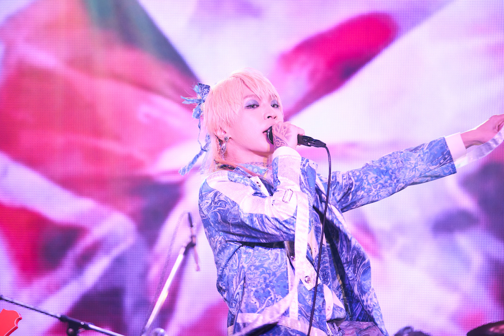 2023.11.11 ν[NEU]×mitsu＠渋谷REX – ROCKの総合情報サイトVif