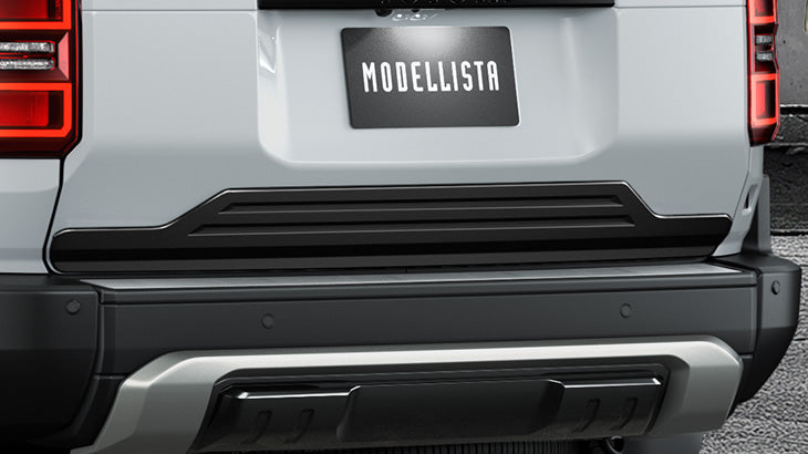 ランドクルーザー250系】バックドアガーニッシュ – VROOM