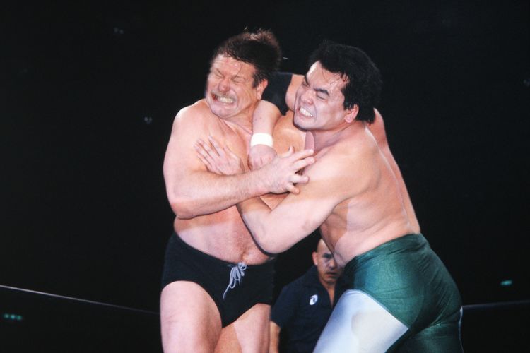 三冠王座奪取！ スタン・ハンセンという巨大な壁に立ち向かった三沢