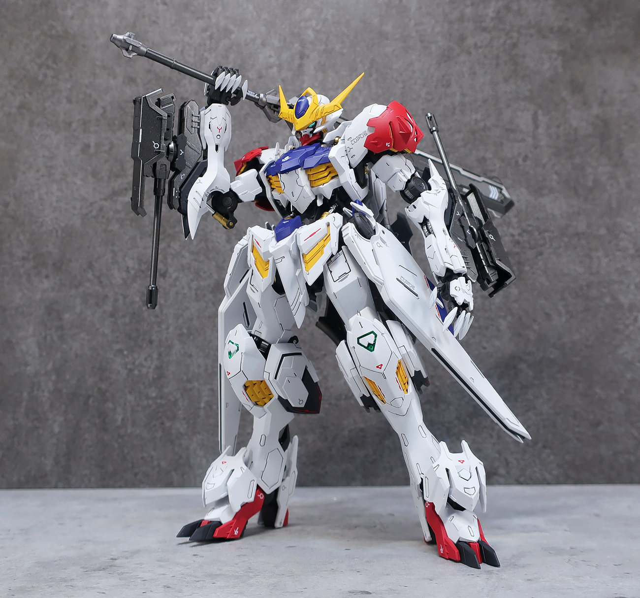 MG 1/100 ガンダムバルバトスルプス 塗装済み完成品