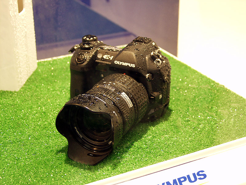 オリンパスE-1 発表会（和田フォト）