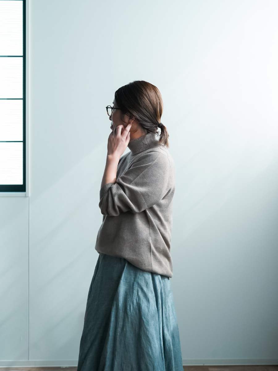 数量限定 カシミヤ100％ もっと美しく クレオパトラ タートルセーター