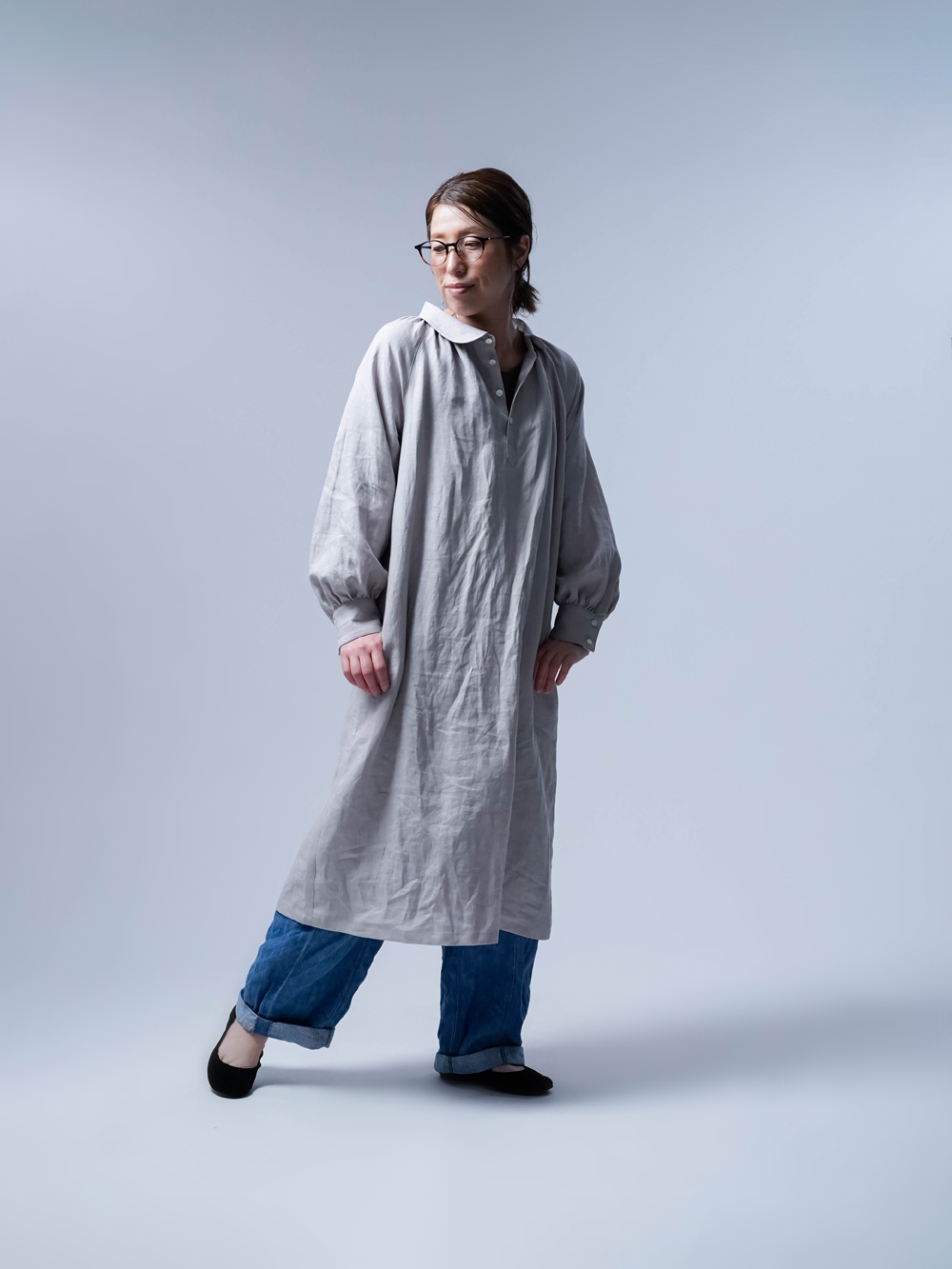 リネンワンピース】肩の力をぬいて 時を生きるリネンドレス/ 灰桜 a026f-