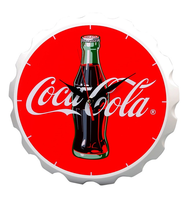 壁掛け時計レビュー「立体感のあるコカ・コーラの王冠型ウォール