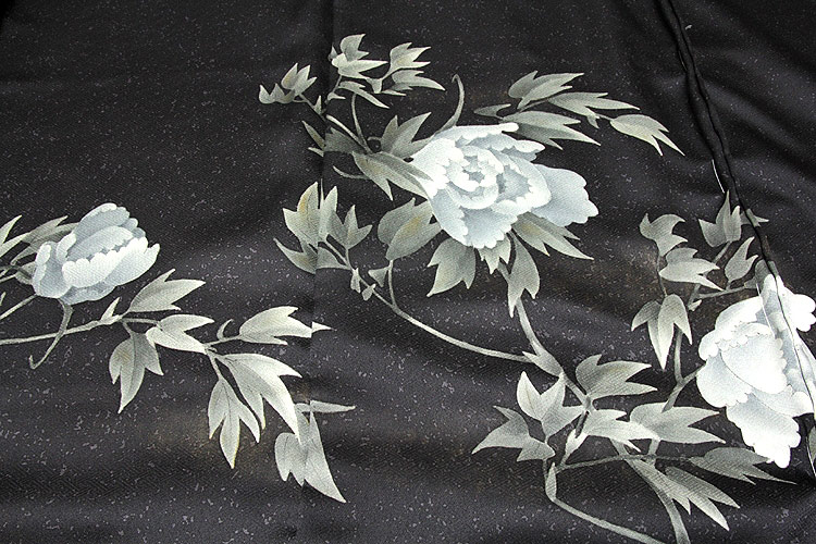 伊と幸」 綸子生地 たたき染め 金駒刺繍 最高級 訪問着