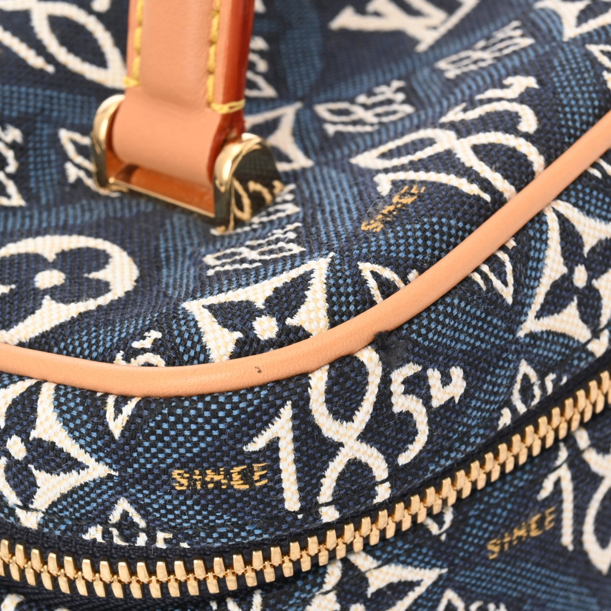 ルイヴィトン モノグラム since1854 ヴァニティ NV ブルー M57403