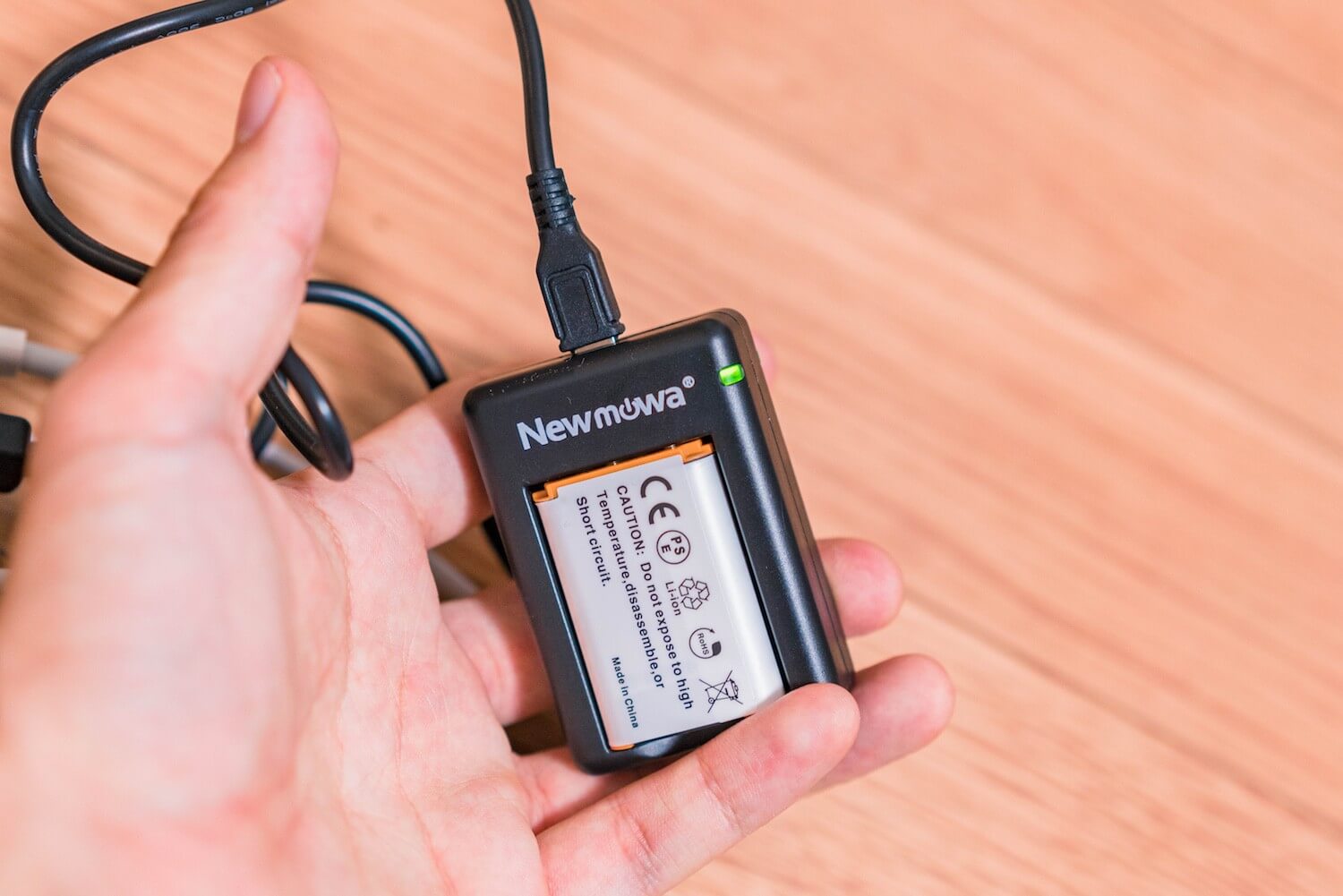 レビュー】Newmowa製 RX100シリーズの互換バッテリー | ちゃんと使えて