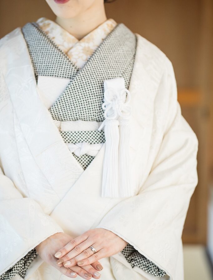 白無垢×色掛下の最新おしゃれ和装コーデ実例15選 | 東京表参道の結婚