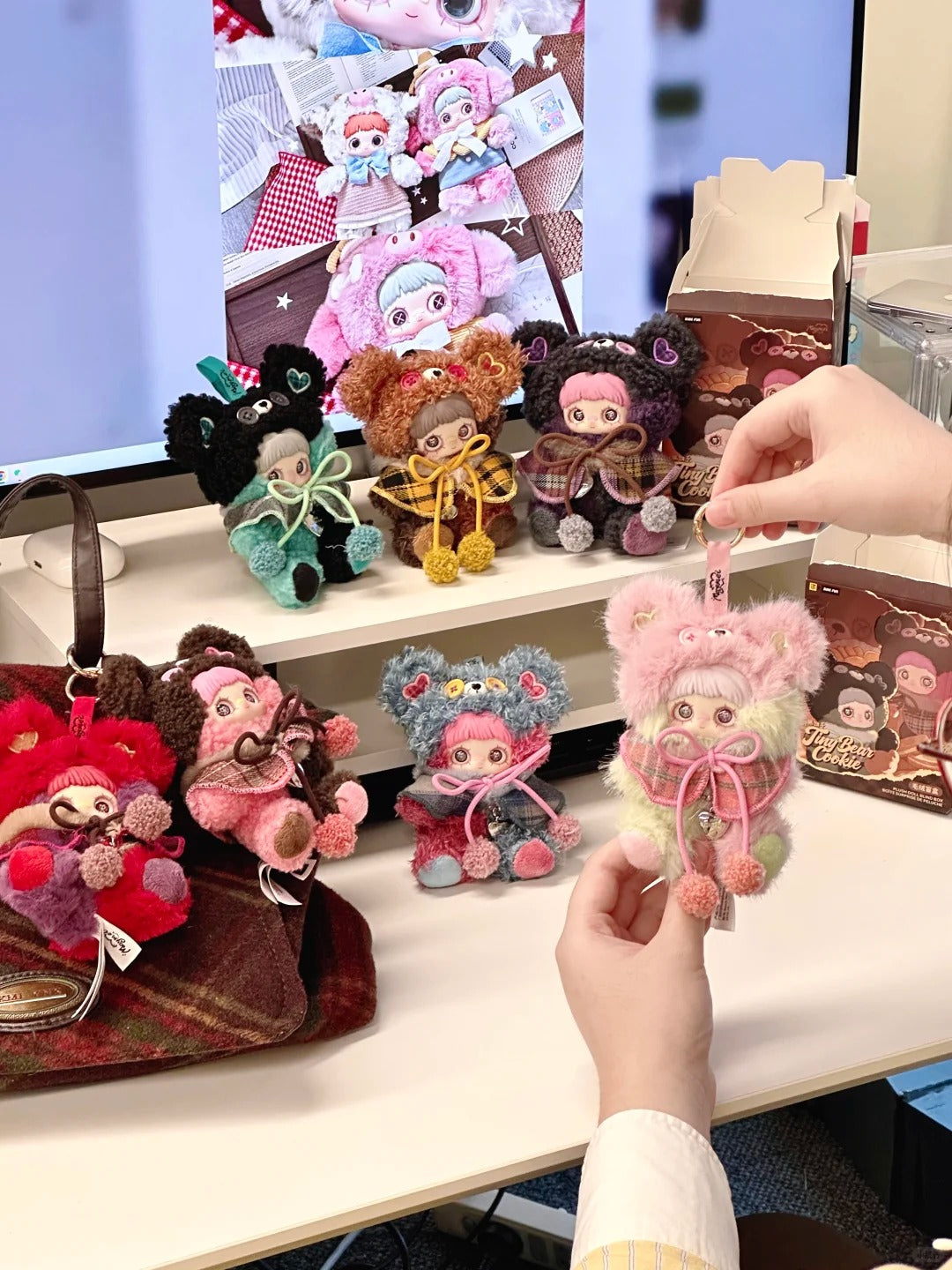 Maymei Tiny Bear Cookie Series Plush Blind Box – WHOOPEA