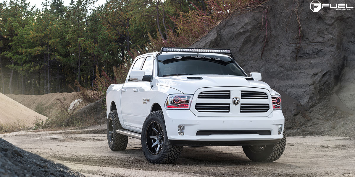 Dodge Ram 1500 w/ 20x10 Fuel Rampage D238 Wheels