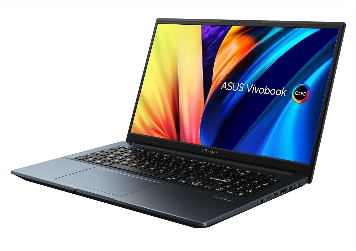 ASUS Vivobook Pro 15 OLED － 高精細な有機ELディスプレイとGeForce