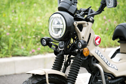 CT125 ハンターカブ 専用フォグランプキット - バイクパーツメーカー