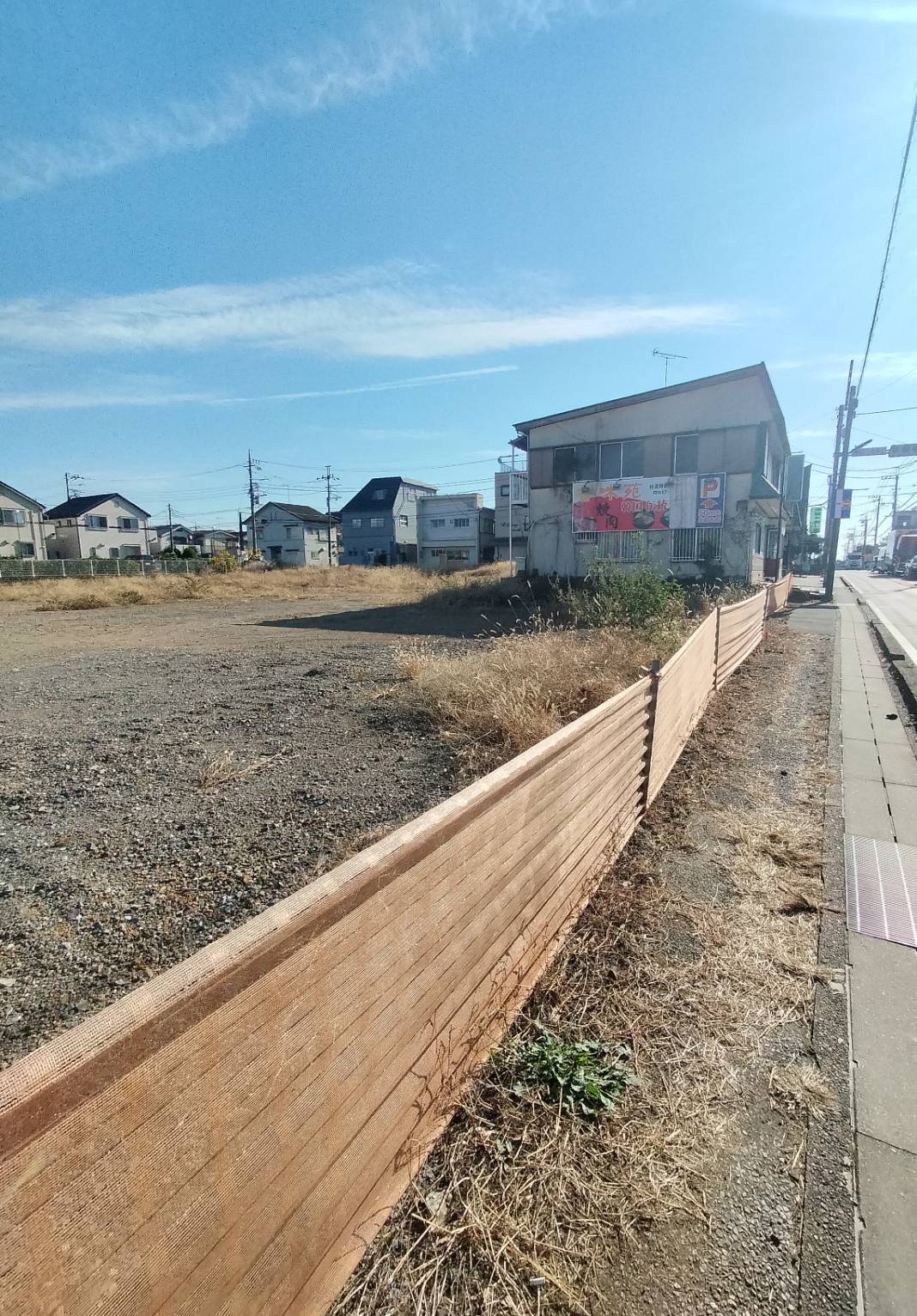 県道51号沿いにコンビニエンスストアの新規建設・松戸市高塚新田の