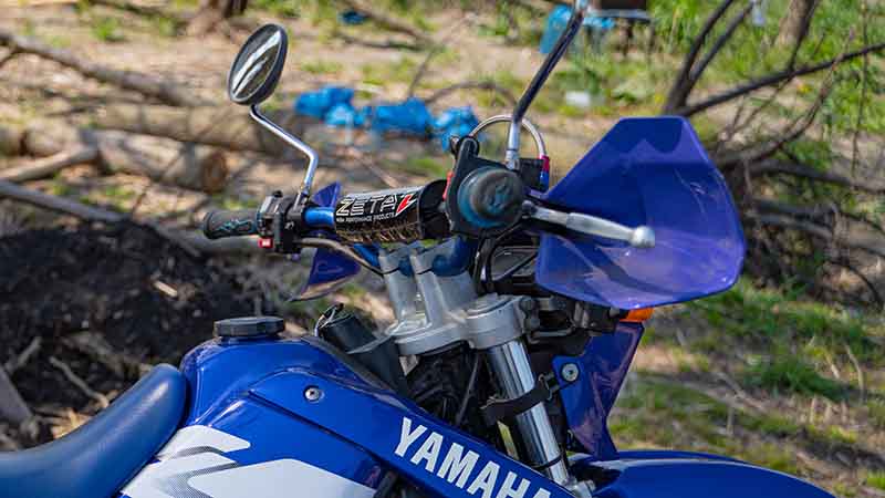 簡単！WR250X/Rのハンドガード取り付け方法 | WR250Xの説明書