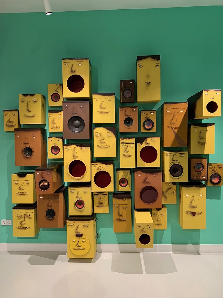 The Art of People Watching – Writer's Block Magazine