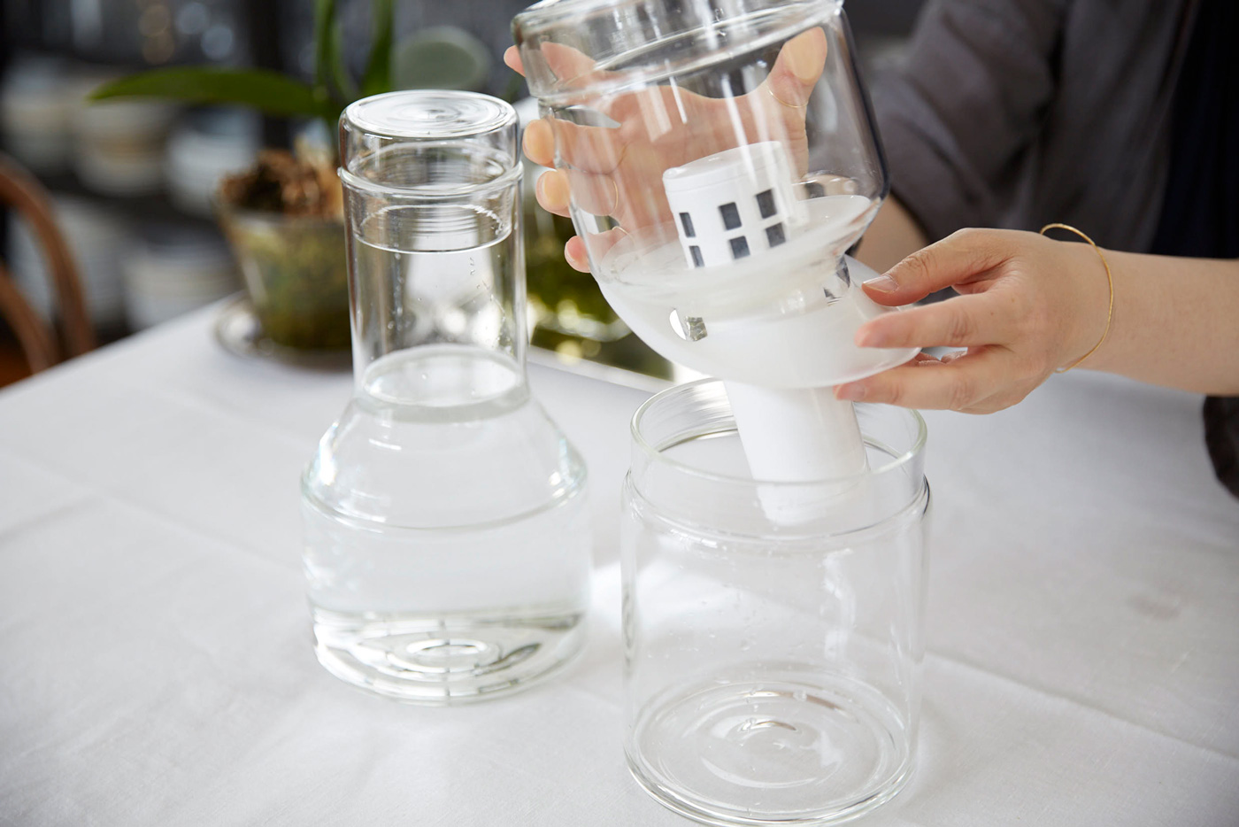 おすすめ 01 クリンスイのガラス浄水器 | 2人めのゲスト 内田 真美一