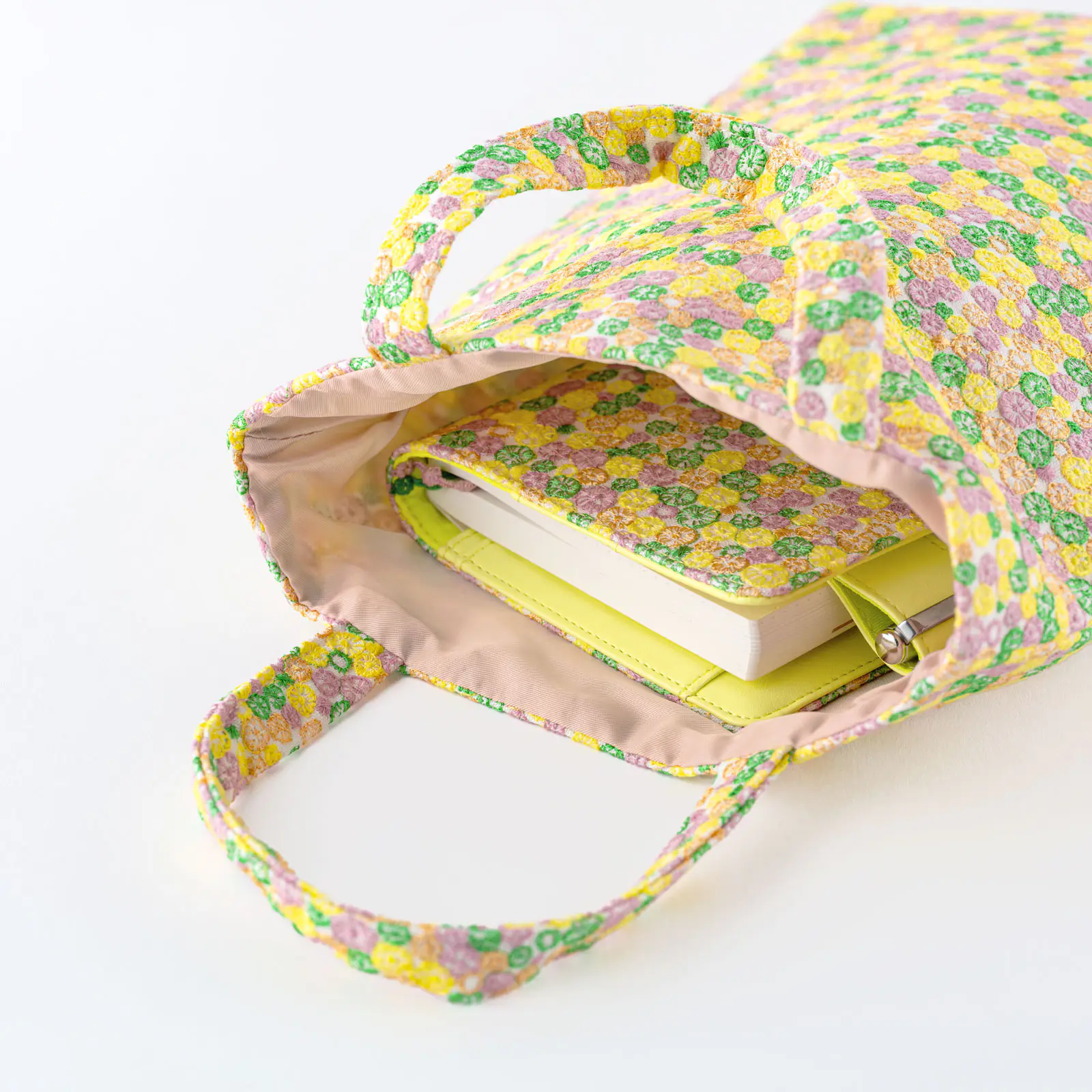 ミナ ペルホネン×ほぼ日 / トートバッグ skyful（yellow） - 文具