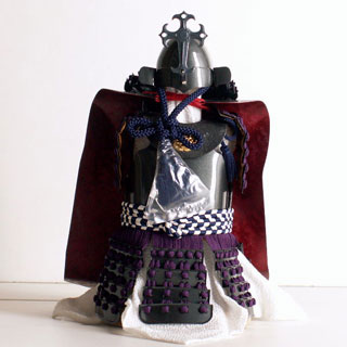 在庫処分激安五月人形販売 ～広島市の人形問屋十二段屋