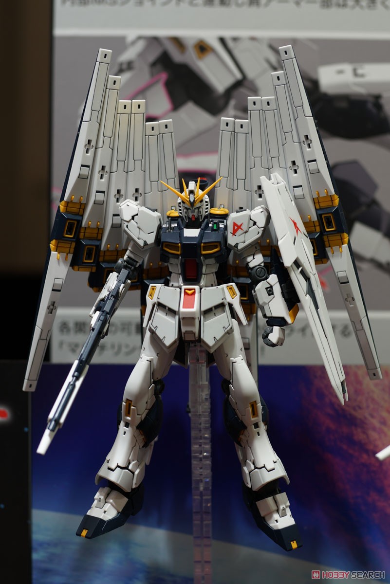 けい RG νガンダム セット 未組み立て けい RG νガンダム セット 未