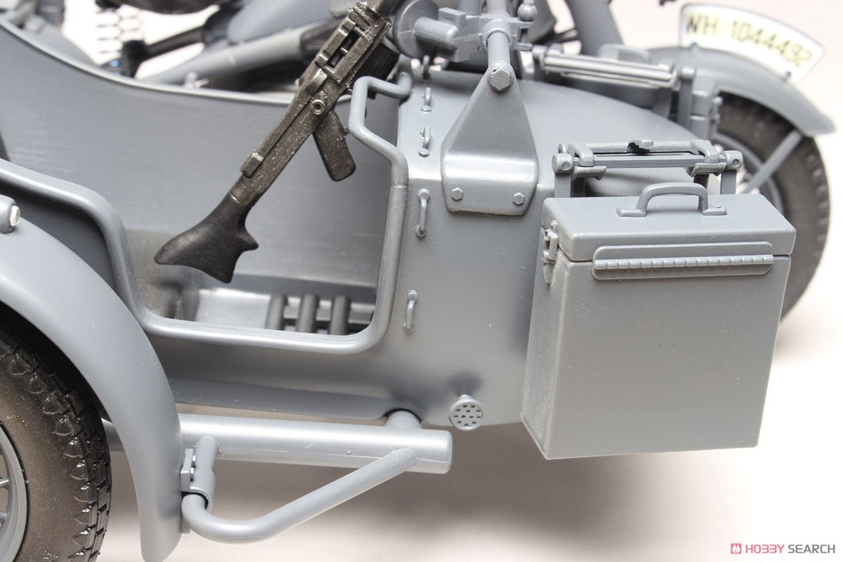 WW.II ドイツ軍 ツェンダップ KS750 サイドカー (プラモデル) - ホビー