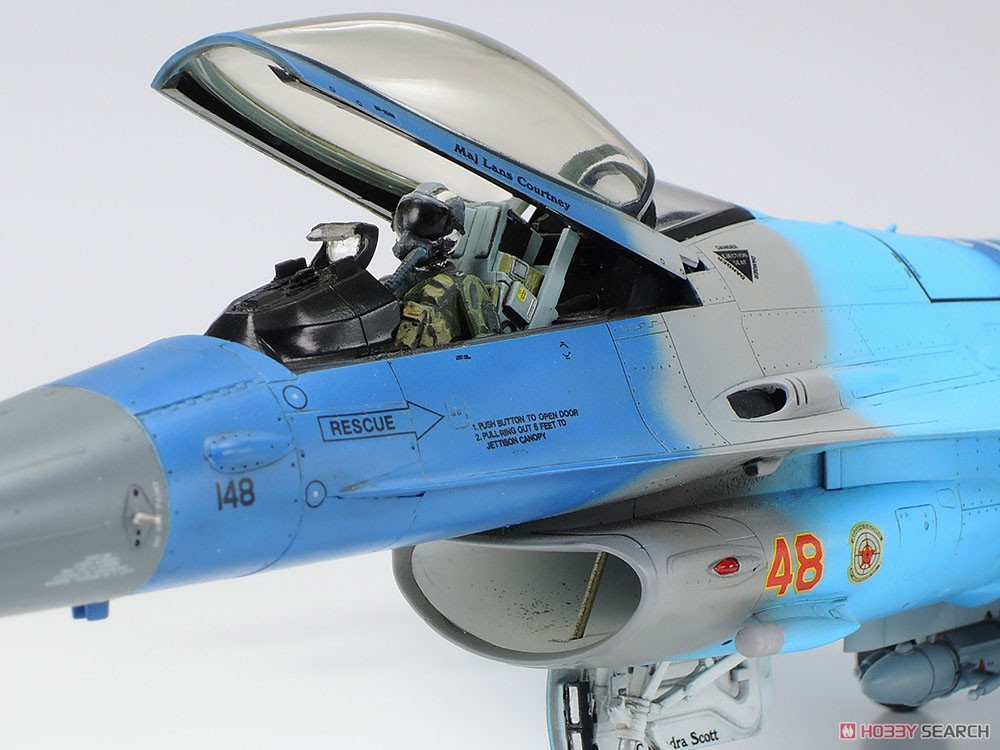 F-16C/N `アグレッサー/アドバーサリー` (プラモデル) - ホビーサーチ