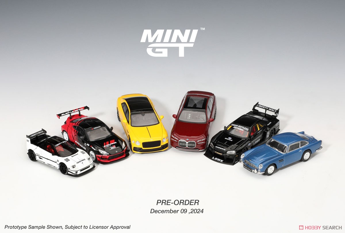 マツダ AZ-1 リバティーウォーク LB40 東京オートサロン 2024 ホワイト