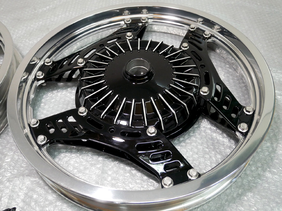 HONDA二輪CBX-400Fコムスターホイール3Ps分解リムバレル研摩/ディスク