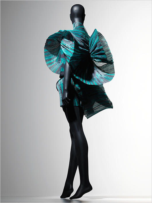 21_21 DESIGN SIGHT | 21_21 DOCUMENTS | 三宅一生