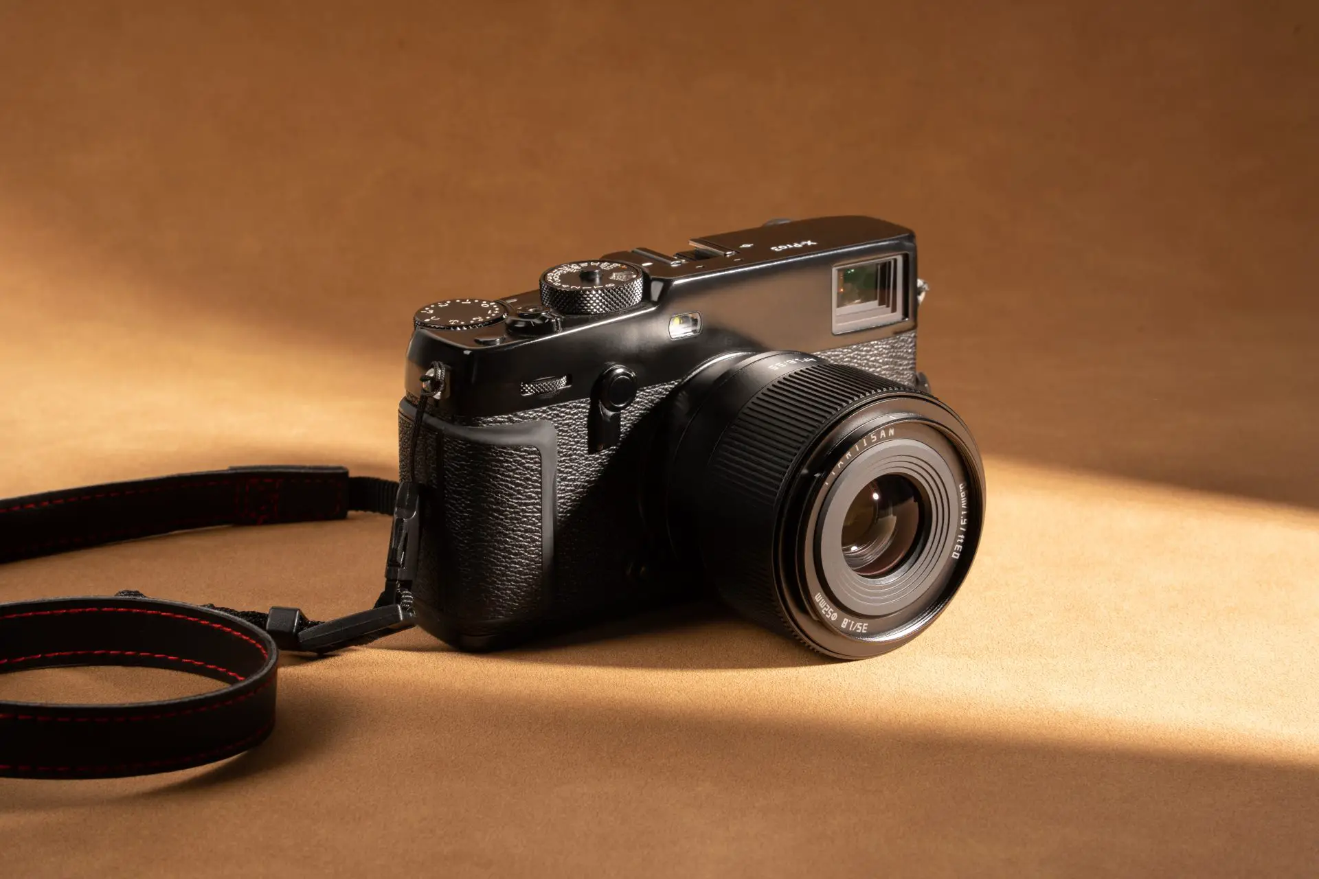 NEWS: TTArtisan Releases APS-C 35mm F1.8 Autofocus Lens for