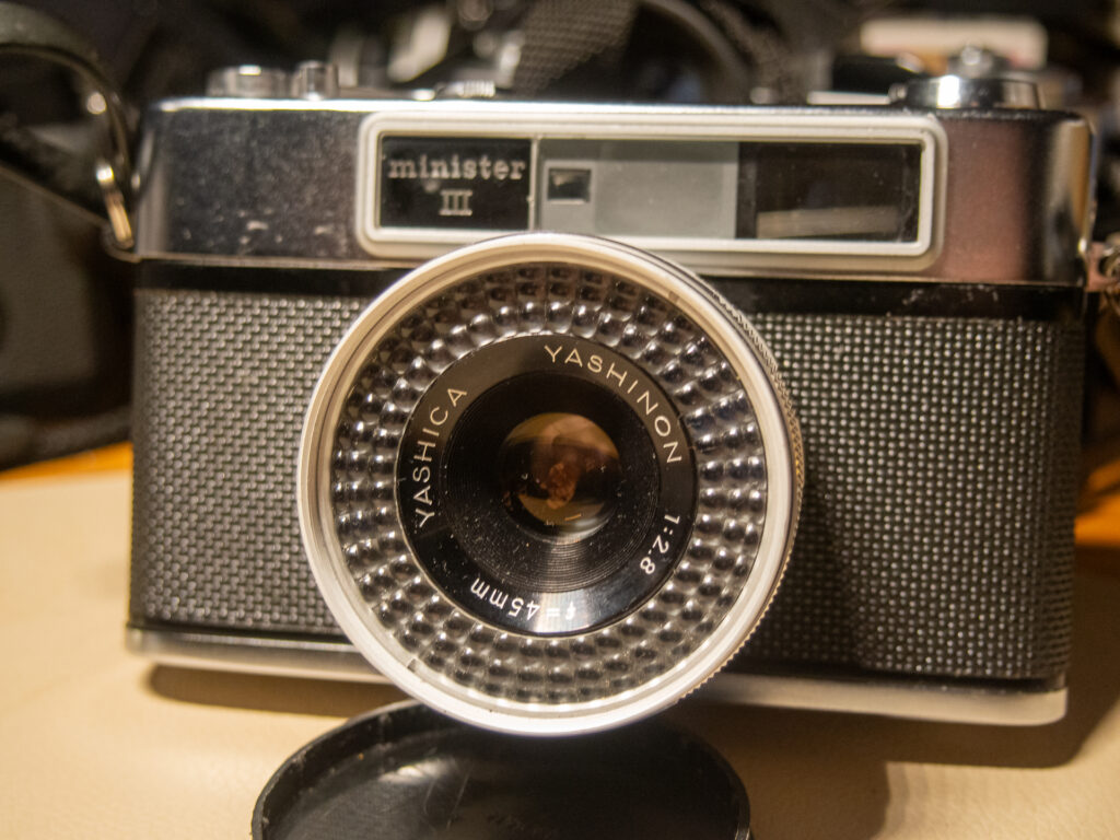 5 Frames with a Leica M4 and Voigtlander 35mm f/2.5 - By Dan Smith