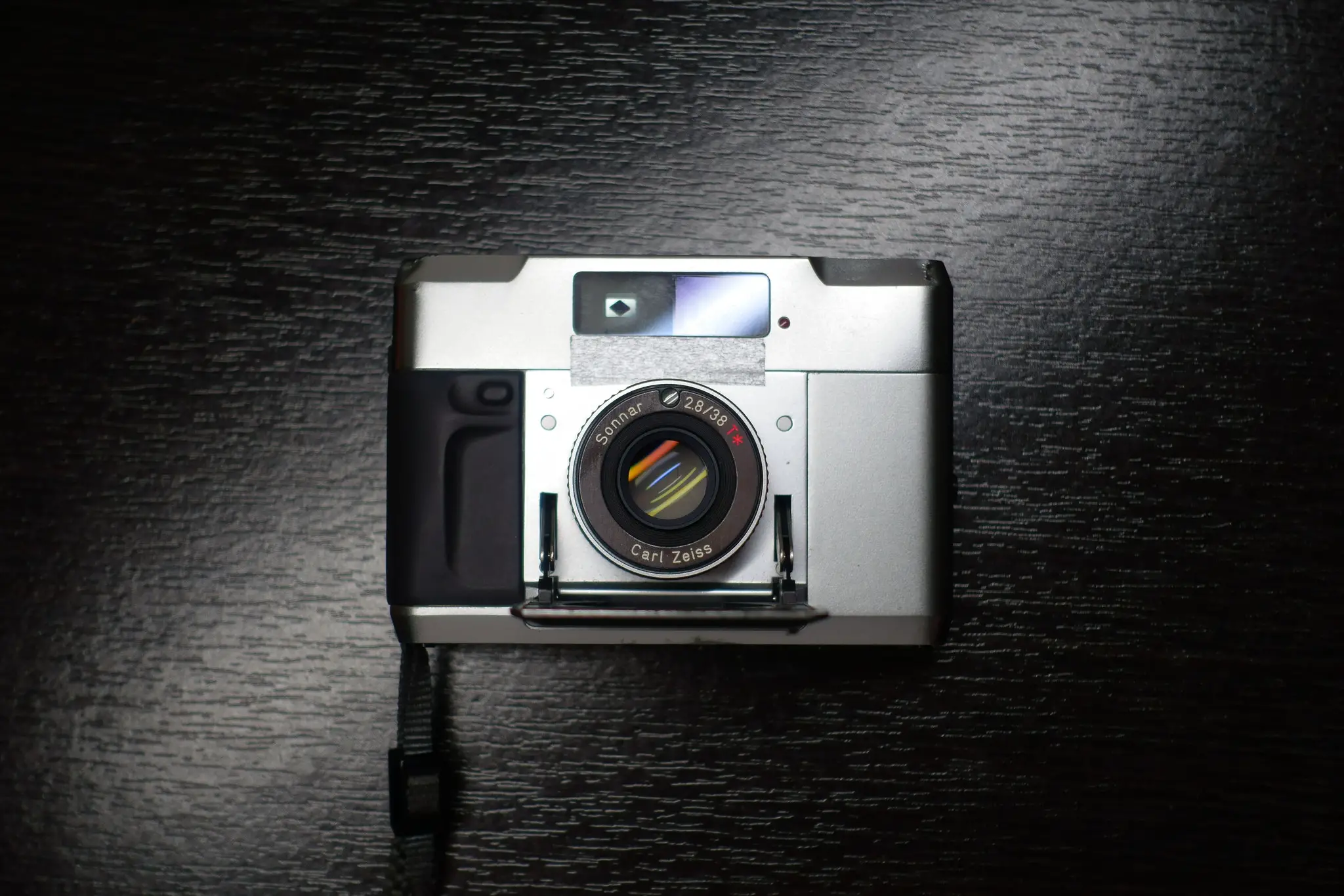 Contax T Review - My Final Word in Pocket Cameras - by Hern Tan