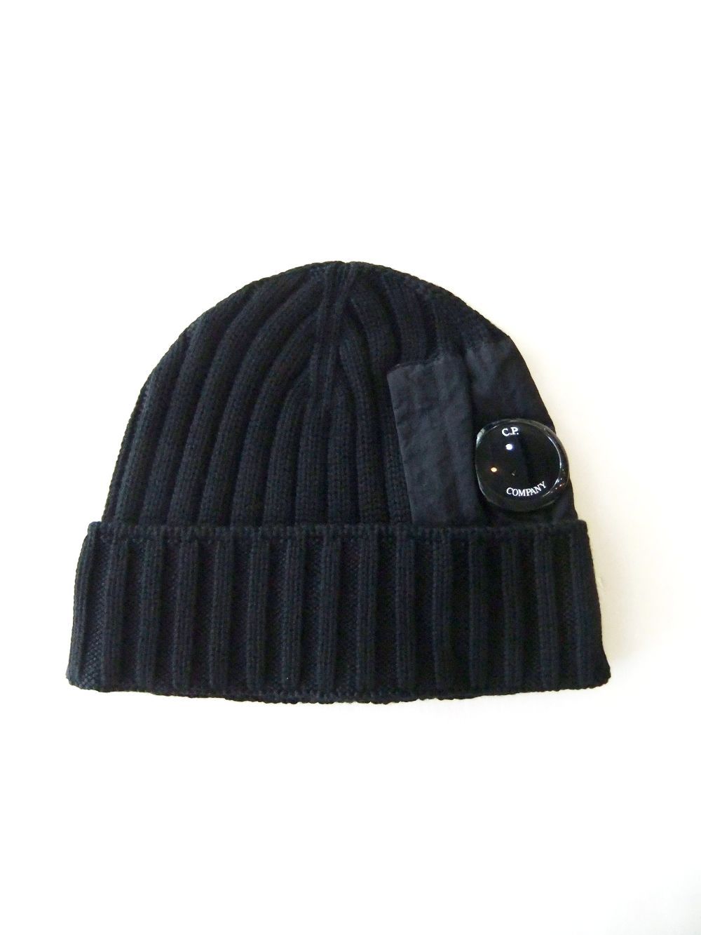 C.P. COMPANY - EXTRA FINE MERINO WOOL LENS BEANIE レンズ ゴーグル