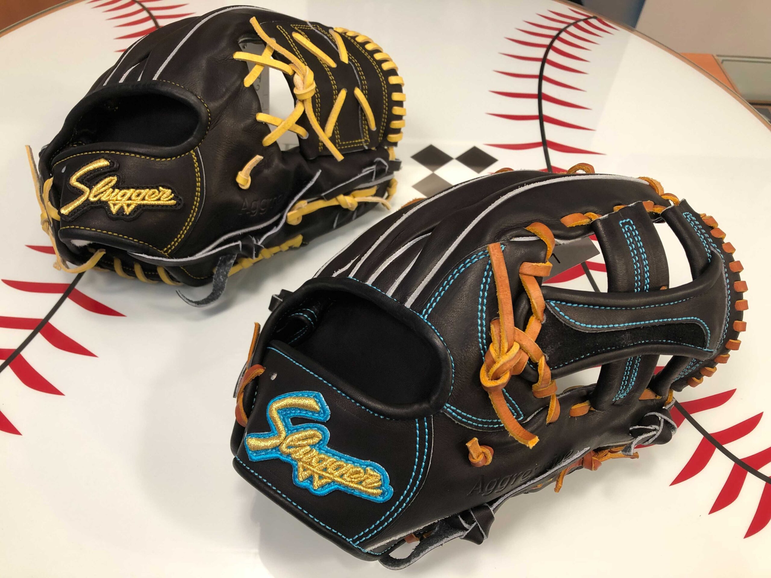 ベースボールセレクト】久保田スラッガー硬式グラブ 比較 ~KSG-24MSと