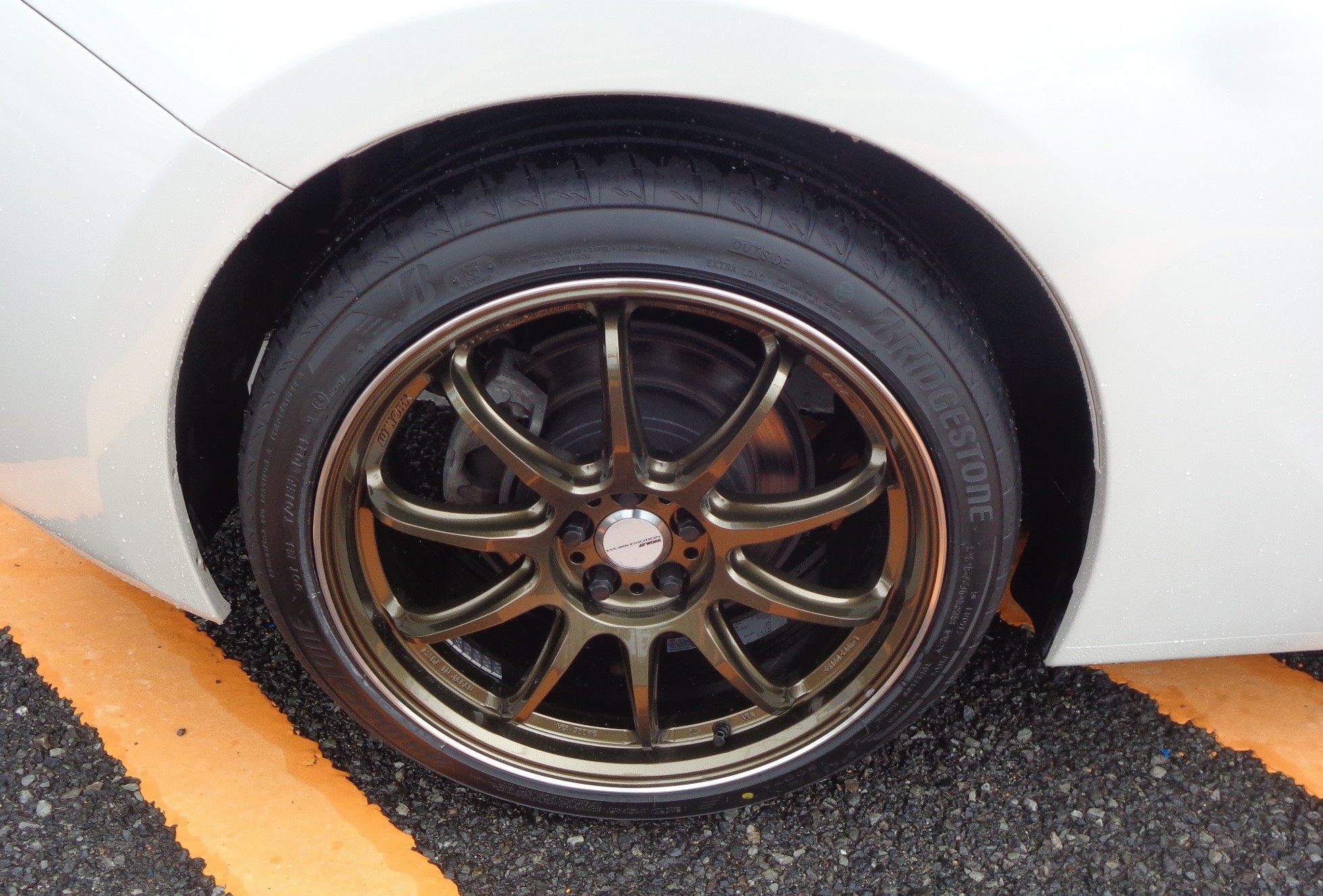 トヨタ 86にBRIDGESTONE POTENZA S007A & WORK EMOTION ZR10装着