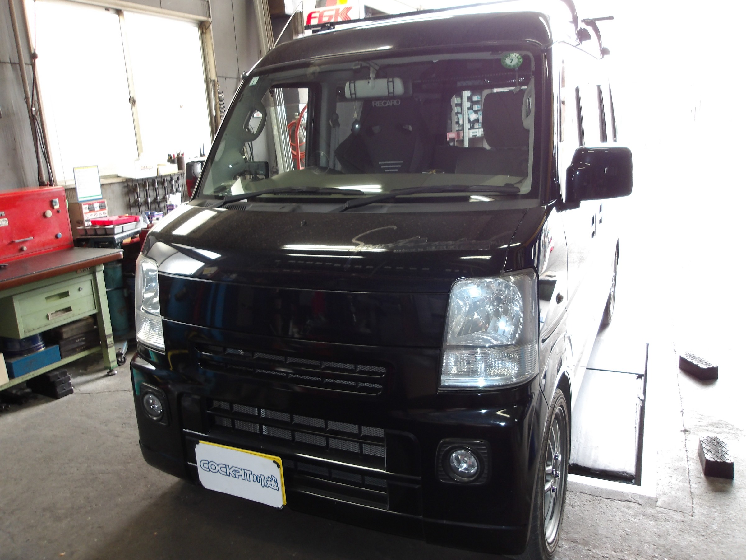 エブリイ（DA64V）テイン製車高調「STREET BASIS Z」装着