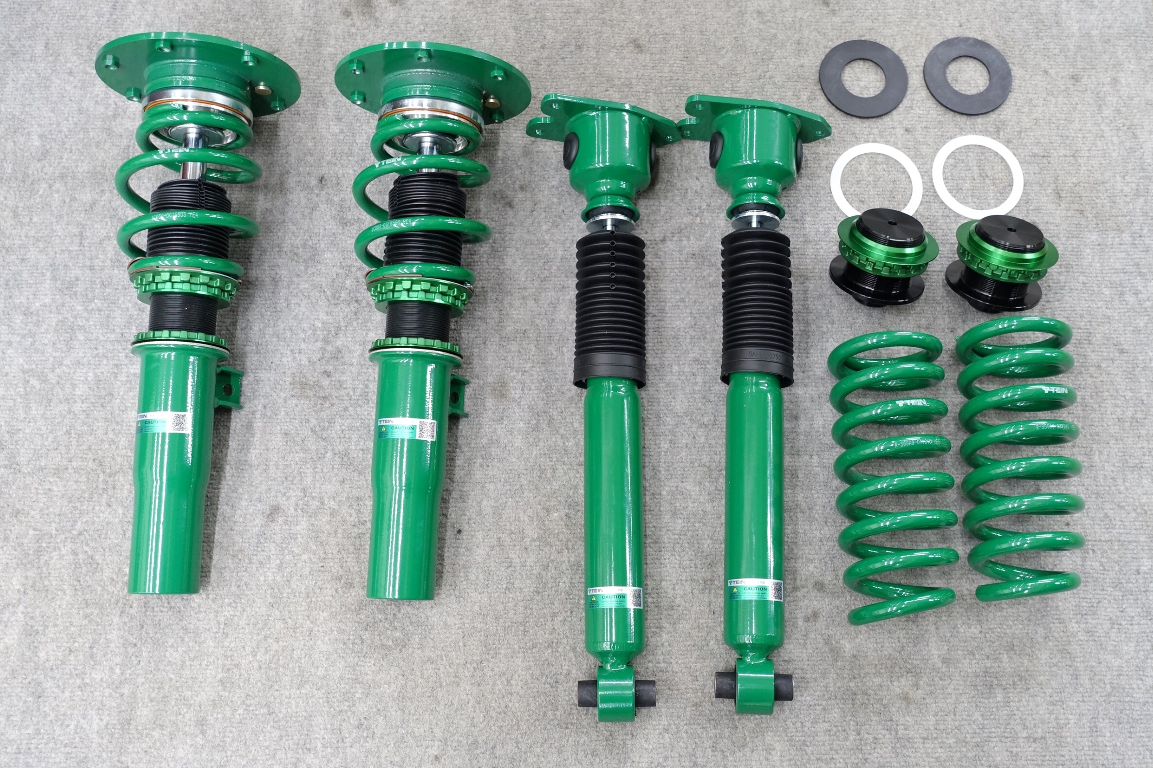 Yana3DDesign 車高調 F30 アクティブハイブリッド3用 BMW F30