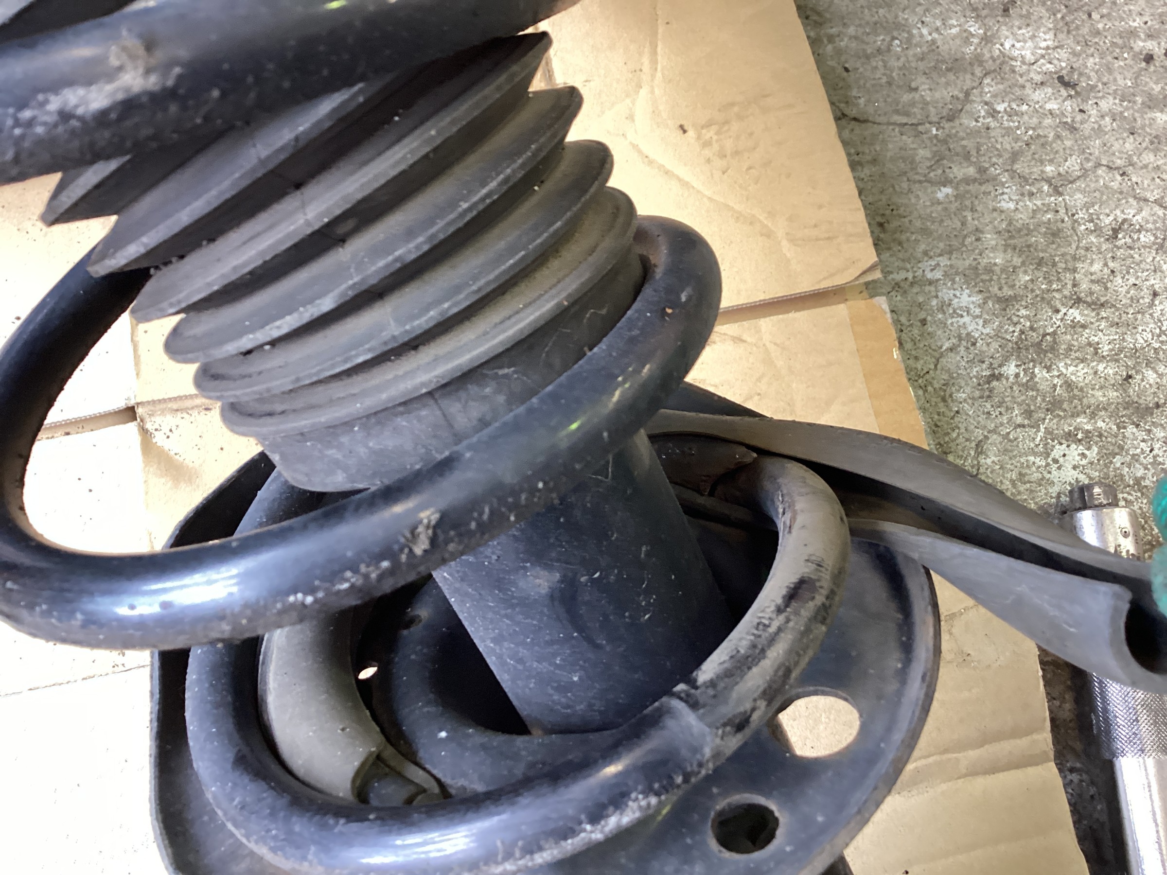 オデッセイ RC1 ショック交換します！ | ホンダ オデッセイ 足まわり