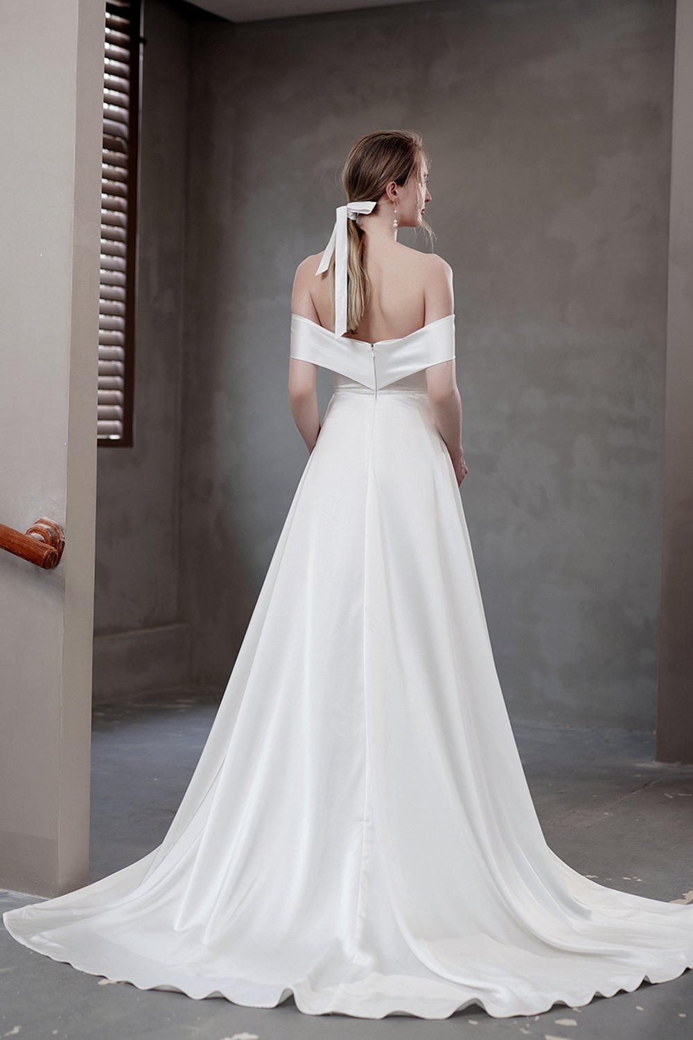 CW2965 詳細 | ウエディングドレスを格安で探すならCOCOMELODY