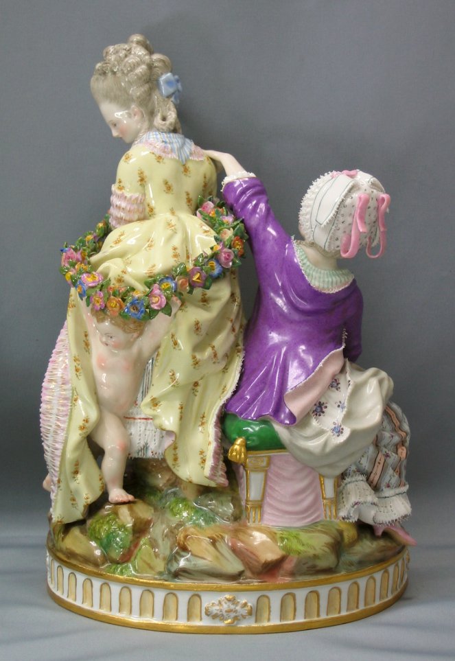 オークション “ザ・コノサーズ” ／ Lot2986 マイセン フィギュア（人形