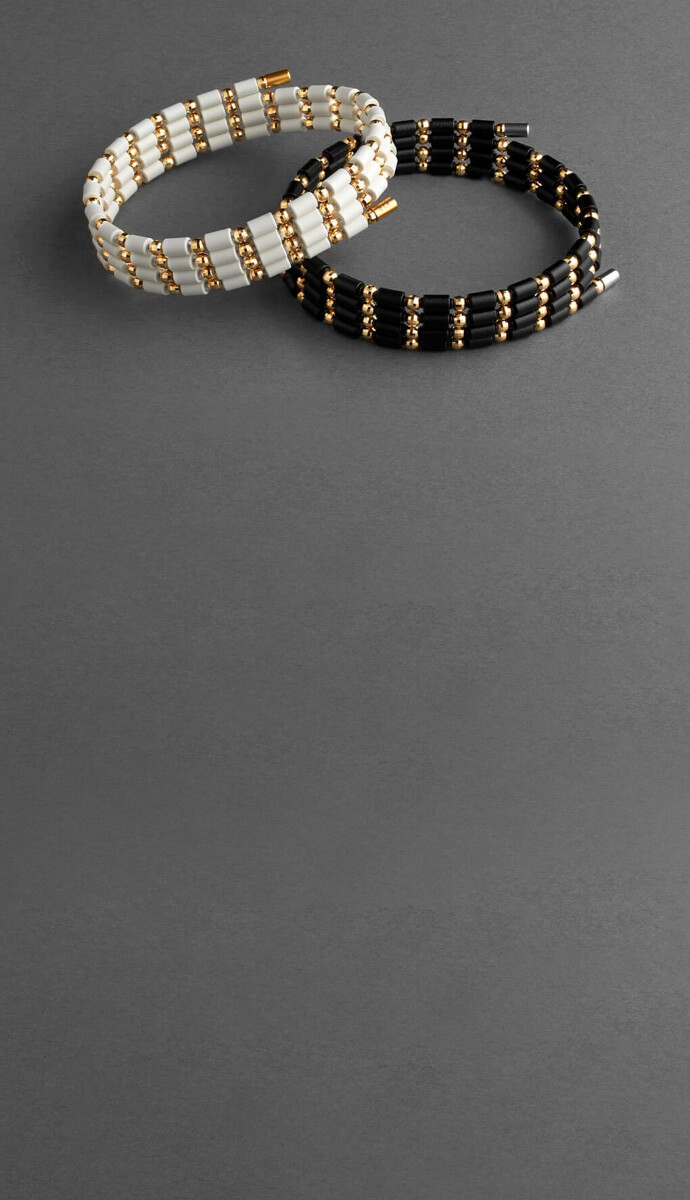 製品ラインナップ｜体幹を整えるボディケアスポーツネックレス