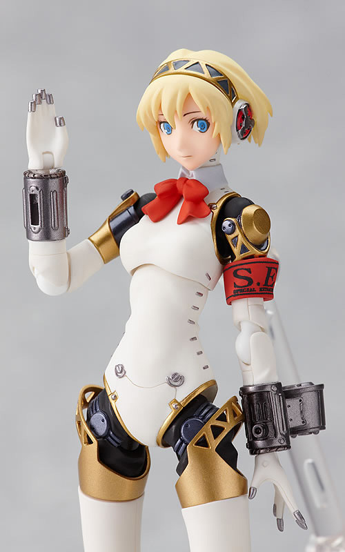 ABS&PVC製塗装済可動フィギュア figma アイギス [ペルソナ3] | 公式