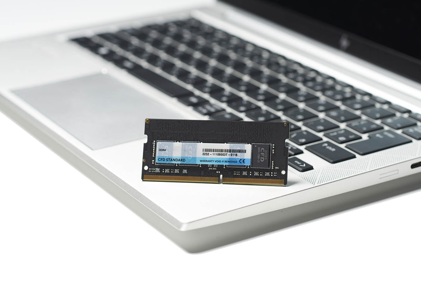 D4N2666CS-8G | CFD Standard DDR4-2666 ノート用メモリ 1枚組 8GB