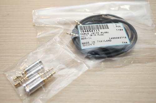 ソニー純正っていうかMDR-1A付属ケーブルを、改造して4極-4極ケーブル
